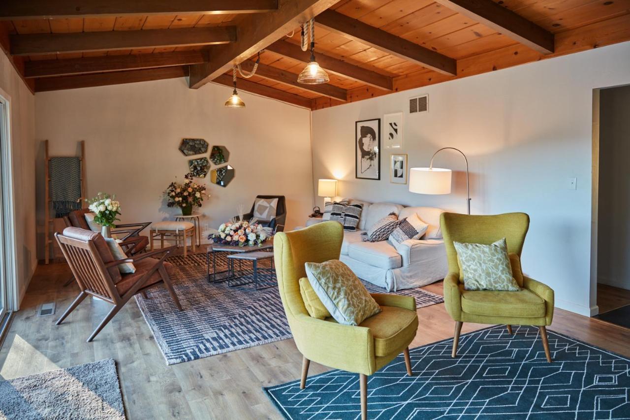 Bed And Barrel At Stonehouse Cellars Bed and Breakfast Clearlake Oaks Exteriör bild